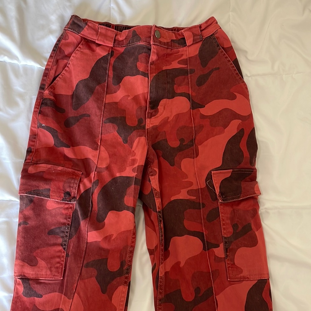 Hollister camo pants